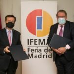 Turismo internacional cae 70% mientras las restricciones de viaje afectan a todas las regiones